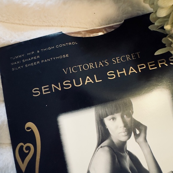 Victorias Secret Sensual Shapers Tummy Hip Control Pantyhose Sheer Nude Sz M New - Picture 2 of 5